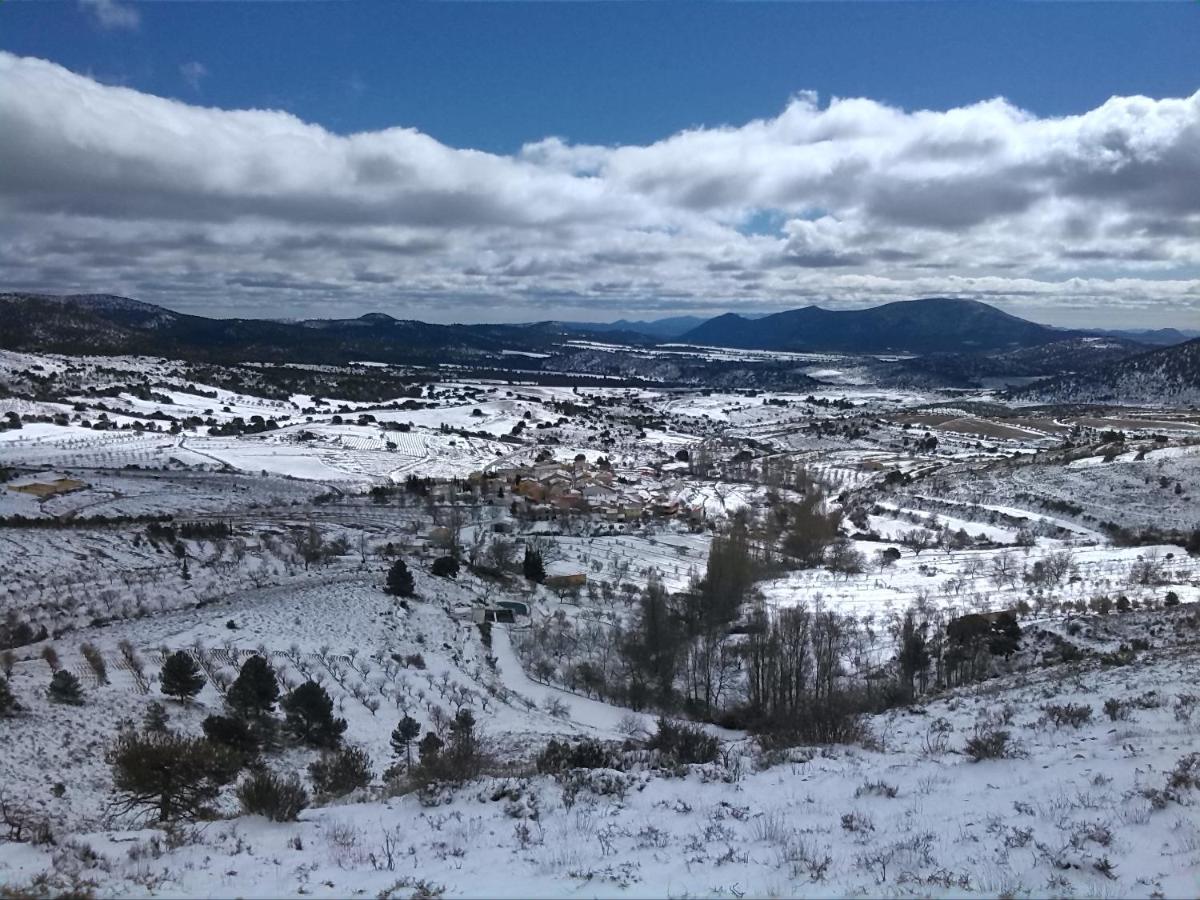 Caserio Inazares - Montana, Chimenea, Nieve, Barbacoa Exterior photo